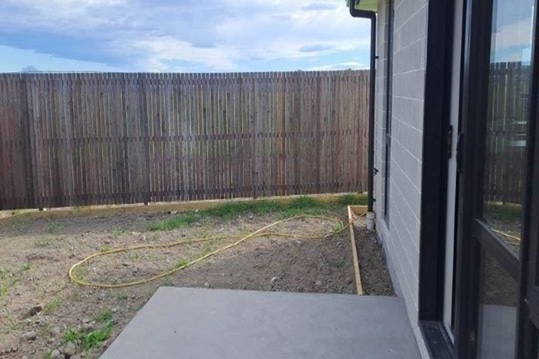 Photo of property in 61 Mehrtens Crescent, Woodend, 7691