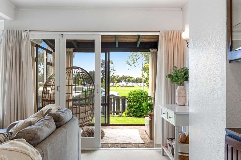 Photo of property in 28 Eleventh Avenue, Tauranga, 3110