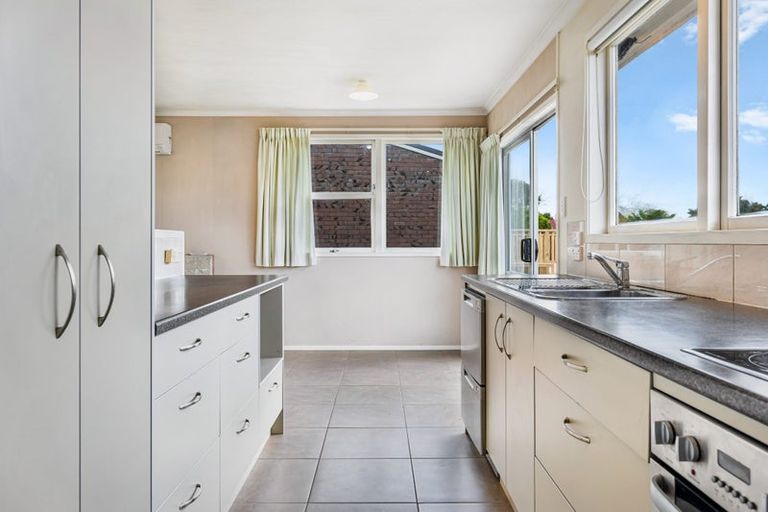 Photo of property in 24 Weza Lane, Kumeu, 0810