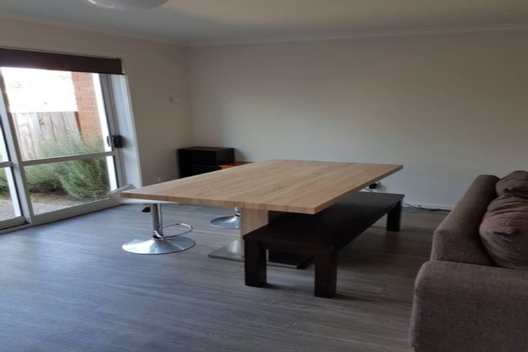 Photo of property in 37 Chiefs Court, Hamilton East, Hamilton, 3216