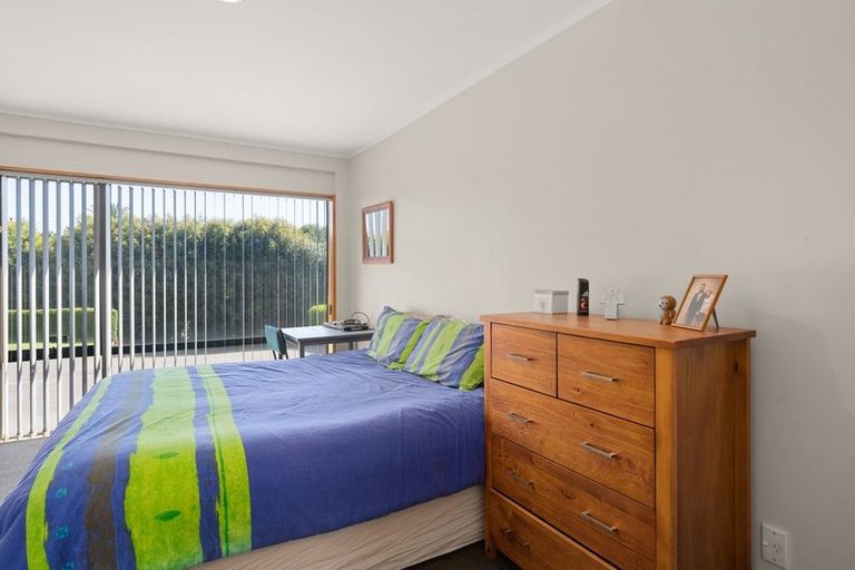 Photo of property in 104 Kinloch Way, Bethlehem, Tauranga, 3110