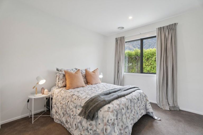 Photo of property in 4 Durness Court, Jacks Point, Queenstown, 9371