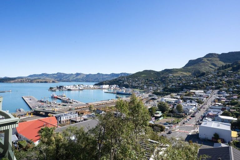 Photo of property in 59 Reserve Terrace, Lyttelton, 8082