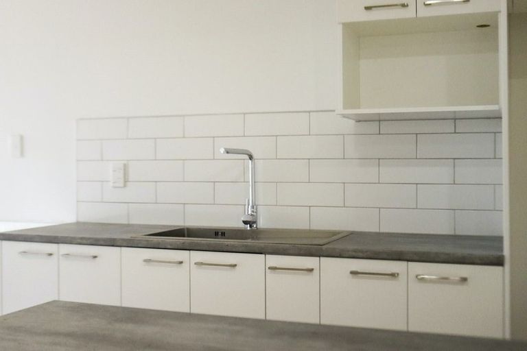 Photo of property in 17 Lemnos Place, Titirangi, Auckland, 0604