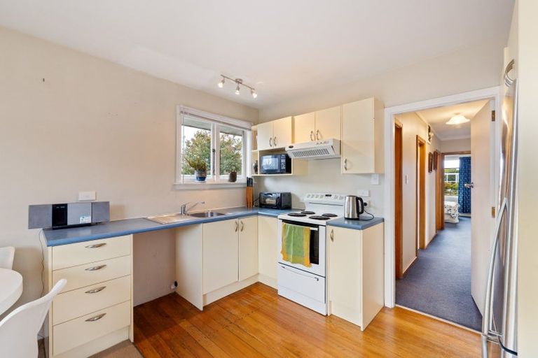 Photo of property in 12 Morris Road, Amberley, 7410