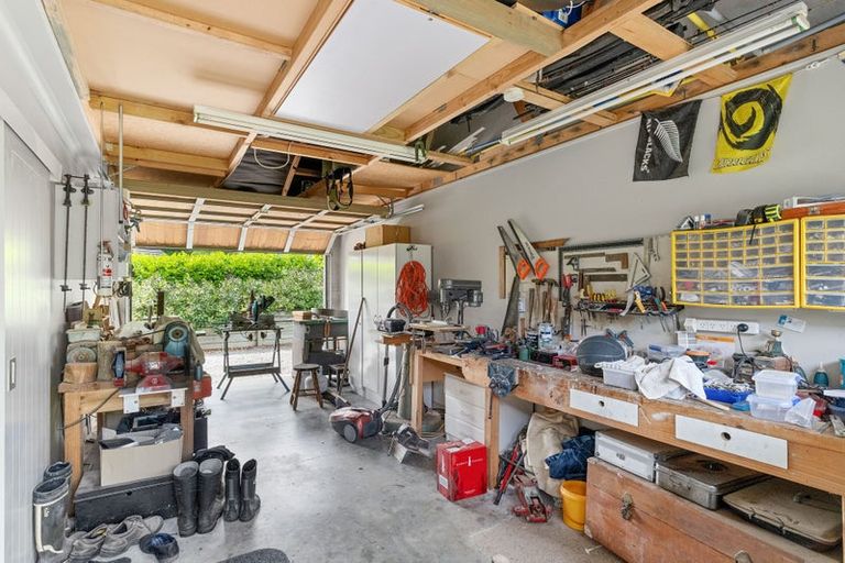 Photo of property in 9 Tunbridge Wells, Ohau, Levin, 5570