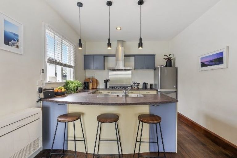 Photo of property in 42 Berwick Street, St Albans, Christchurch, 8014