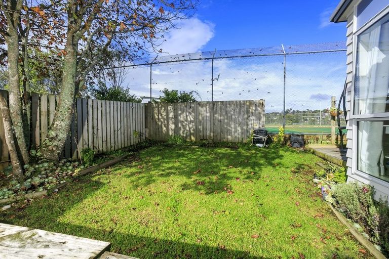 Photo of property in 10a Saffron Street, Birkdale, Auckland, 0626
