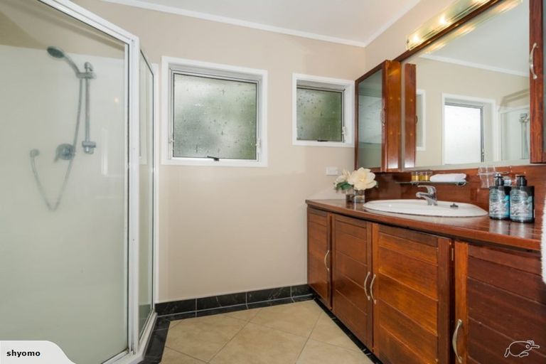 Photo of property in 1/124 Deep Creek Road, Torbay, Auckland, 0630