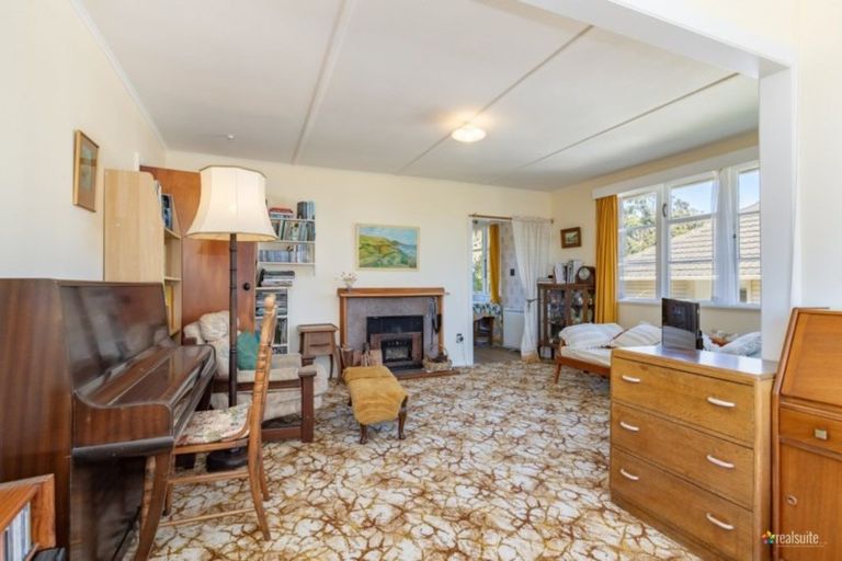 Photo of property in 16 Gear Terrace, Ranui, Porirua, 5024