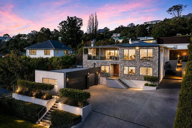 Photo of property in 19 Gwynfa Avenue, Cashmere, Christchurch, 8022