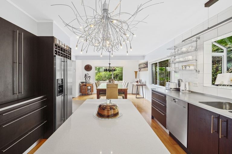 Photo of property in 88 The Circle, Manly, Whangaparaoa, 0930