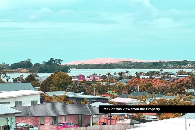 Photo of property in 18 Fantail Way, Mangawhai, 0505