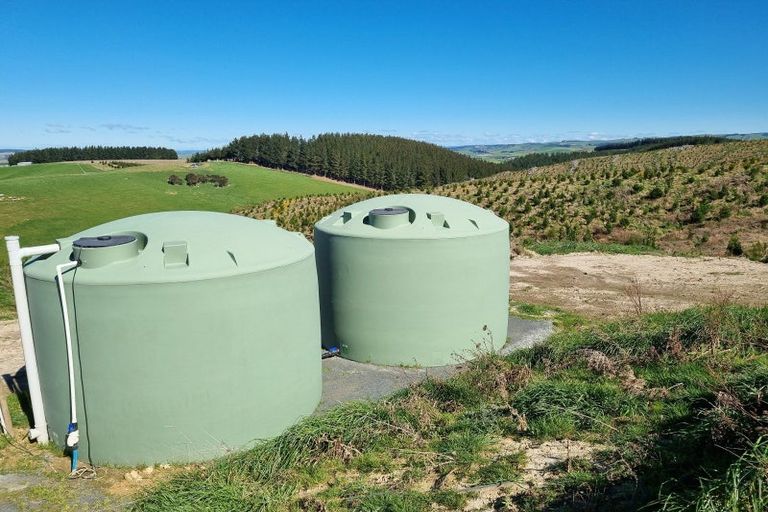 Photo of property in 25 Parlane Road, Table Hill, Milton, 9291