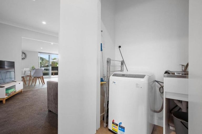 Photo of property in 44 Athenree Road, Athenree, Katikati, 3177