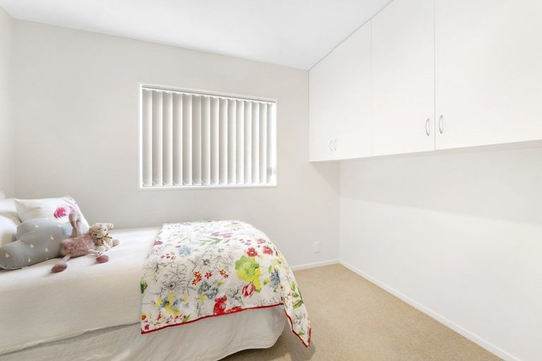 Photo of property in 132a Broderick Road, Johnsonville, Wellington, 6037