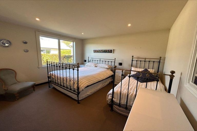 Photo of property in 11 Kelliher Drive, Wanaka, 9305