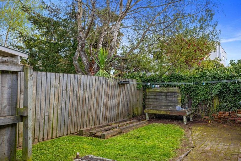 Photo of property in 57 Ilam Road, Upper Riccarton, Christchurch, 8041