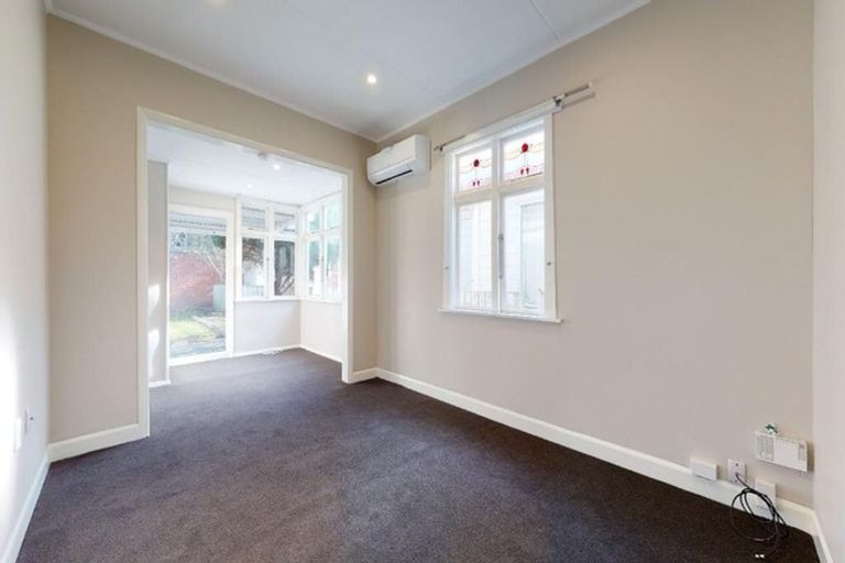 Photo of property in 72 Ross Street, Kilbirnie, Wellington, 6022