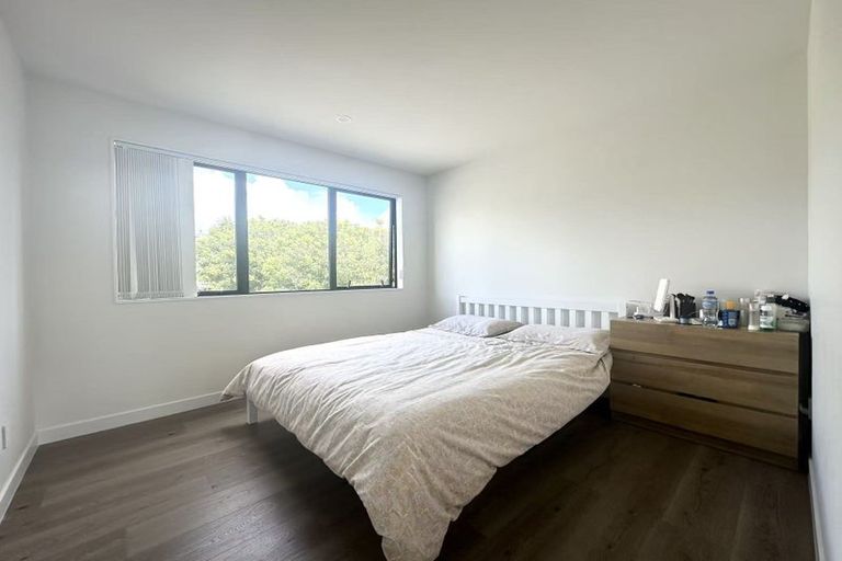 Photo of property in 176b Coronation Road, Hillcrest, Auckland, 0627