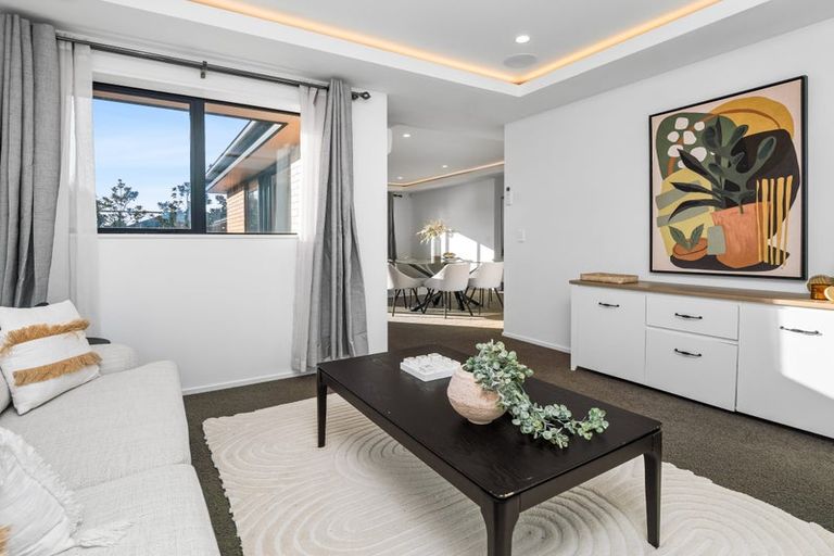 Photo of property in 43 Shadbolt Lane, Rolleston, 7614