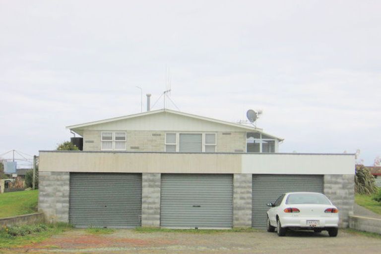 Photo of property in 38c Johnston Street, Foxton, 4814