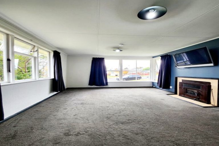 Photo of property in 15 Anne Street, Tokoroa, 3420