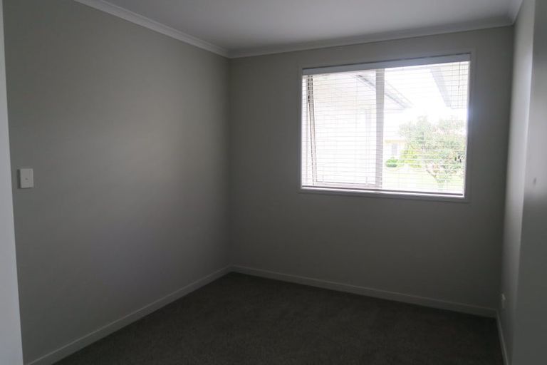 Photo of property in 31 Denny Hulme Drive, Mount Maunganui, 3116