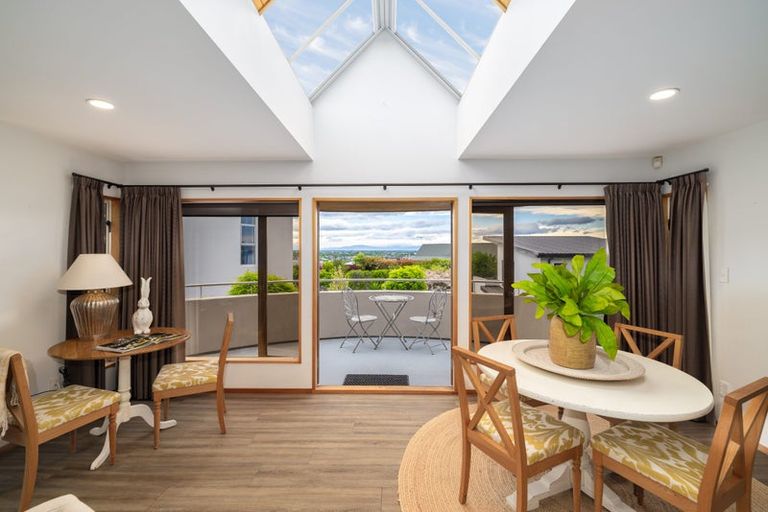 Photo of property in 12b Huntsbury Avenue, Huntsbury, Christchurch, 8022