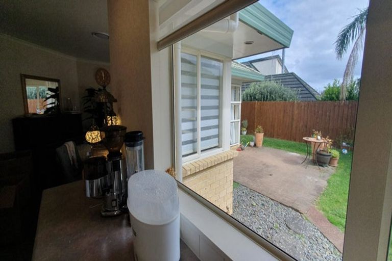 Photo of property in 30 Limerick Place, Dannemora, Auckland, 2016