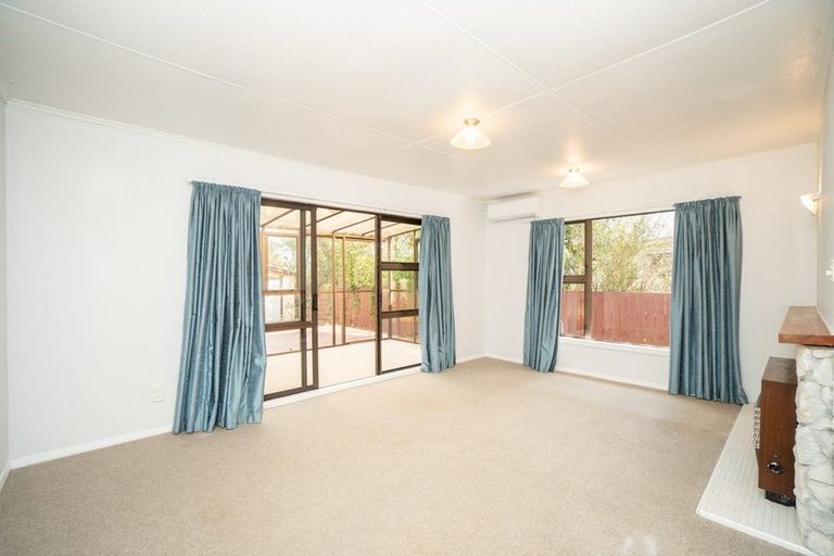 Photo of property in 12 Rochester Street, Awapuni, Palmerston North, 4412