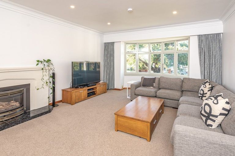 Photo of property in 9 Tregarth Street, Saint Johns Hill, Whanganui, 4501
