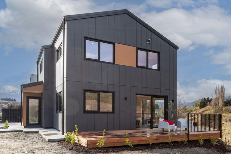 Photo of property in 9 Longlands Street, Lake Hayes, Queenstown, 9304