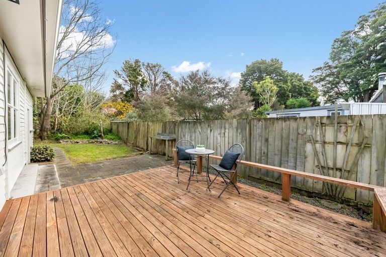 Photo of property in 2 Wood Street, Wallaceville, Upper Hutt, 5018