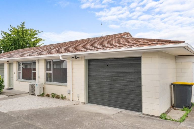Photo of property in 1/15 Brake Street, Upper Riccarton, Christchurch, 8041