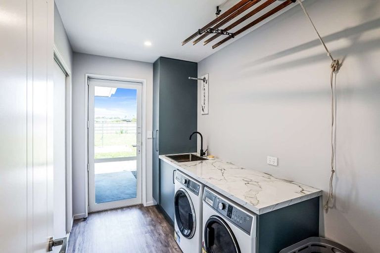 Photo of property in 5 Fantail Avenue, Amberley, 7410