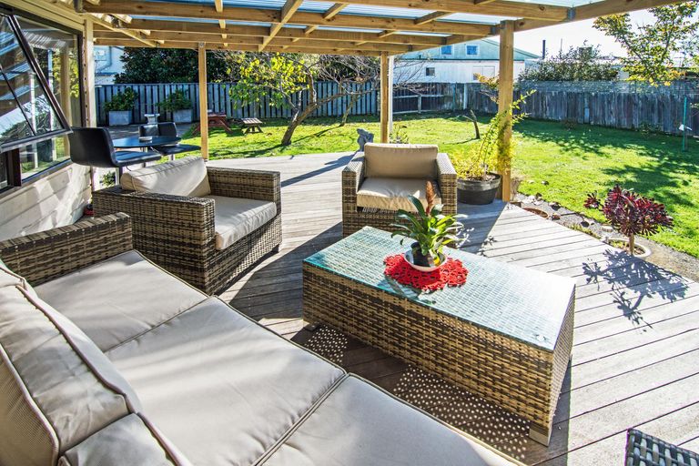 Photo of property in 12 Casel Street, Masterton, 5810