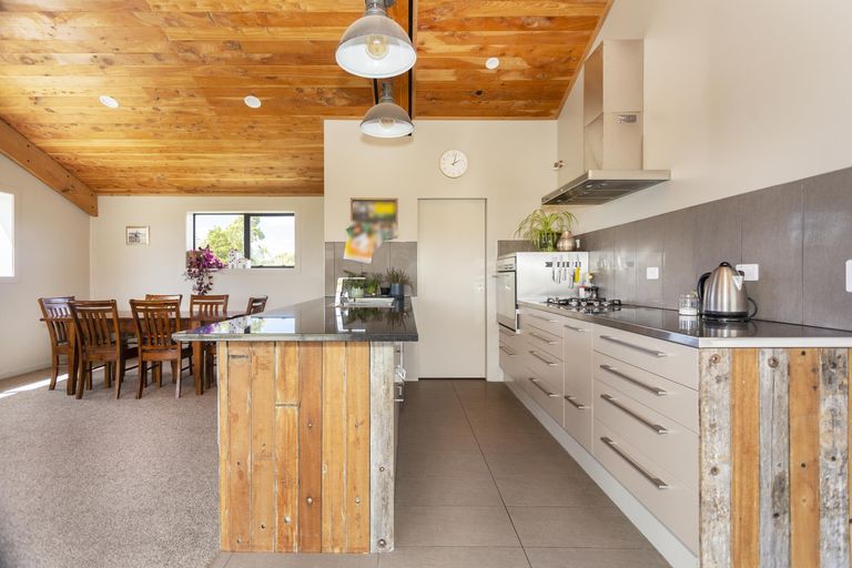 Photo of property in 14 Monk Street, Herbert, Oamaru, 9495