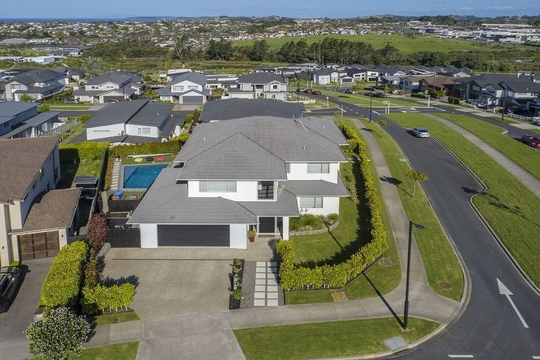 Photo of property in 7 Grut Greens, Silverdale, 0932