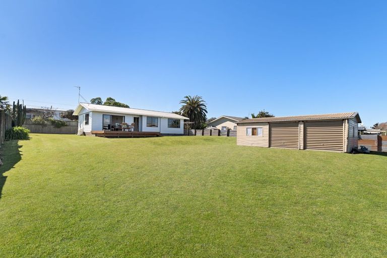 Photo of property in 252 Pukehina Parade, Pukehina, Te Puke, 3189