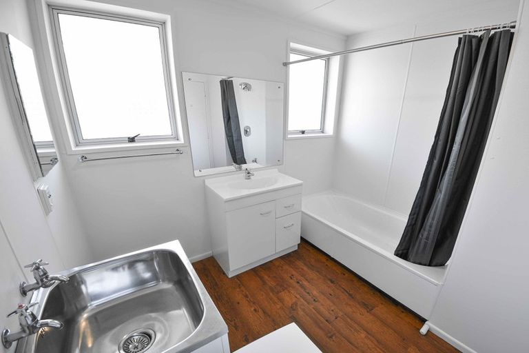 Photo of property in 24 Kowhai Drive, Wanaka, 9305