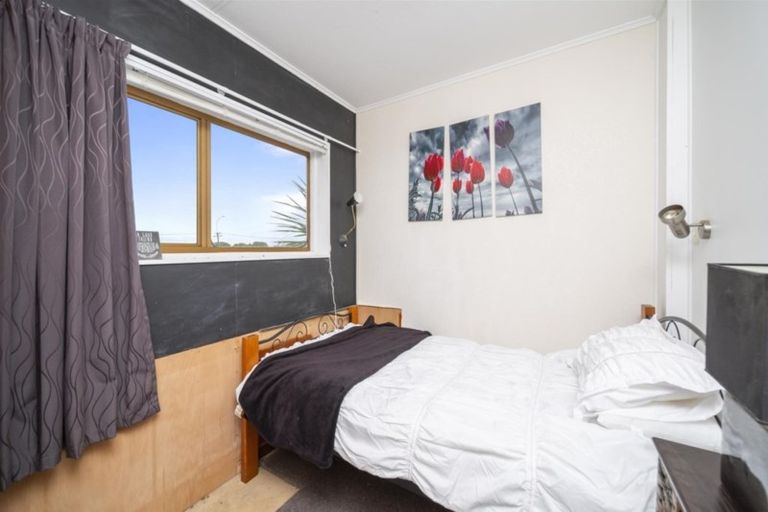 Photo of property in 17a Victoria Street, Foxton, 4814