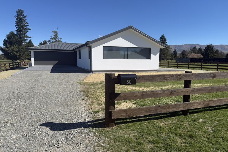 Photo of property in 50 Talbot Road, Fairlie, 7925