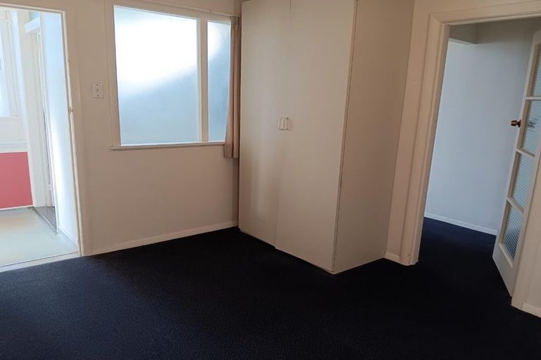 Photo of property in 3 Lincoln Road, Bluff Hill, Napier, 4110
