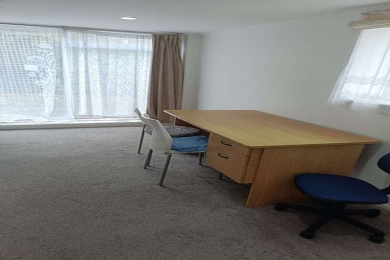 Photo of property in 2/10 Angelo Avenue, Howick, Auckland, 2014