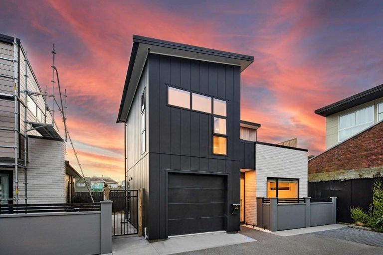 Photo of property in 3/39 Nelson Street, Petone, Lower Hutt, 5012