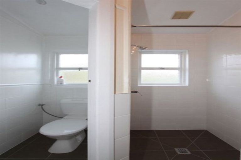 Photo of property in 2/71 Estuary Road, New Brighton, Christchurch, 8061