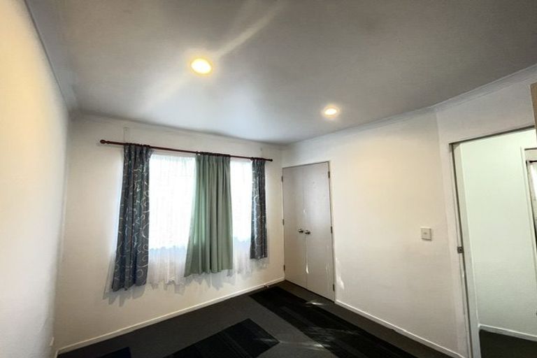 Photo of property in 6 Topaz Place, Wiri, Auckland, 2104