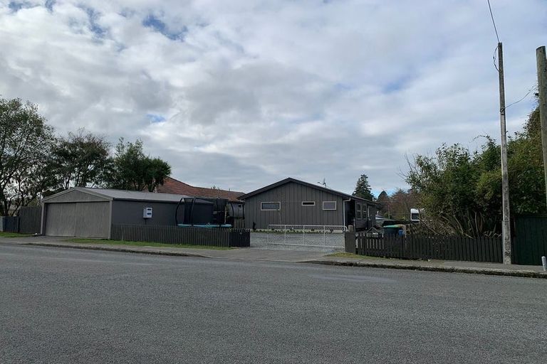 Photo of property in 45 Peel Street, Geraldine, 7930
