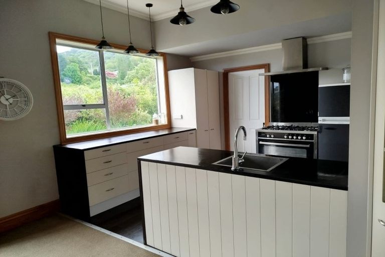 Photo of property in 41 Manapouri Street, Ravensbourne, Dunedin, 9022